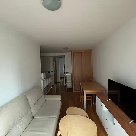 El 52 De Vigo, Centro Διαμέρισμα Βίγκο